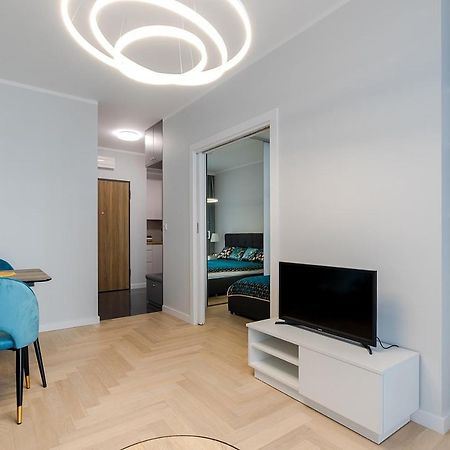 Wola Luxe Apartment Warschau Exterior foto