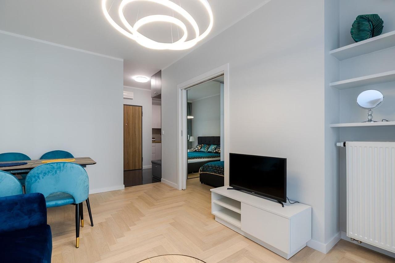 Wola Luxe Apartment Warschau Exterior foto