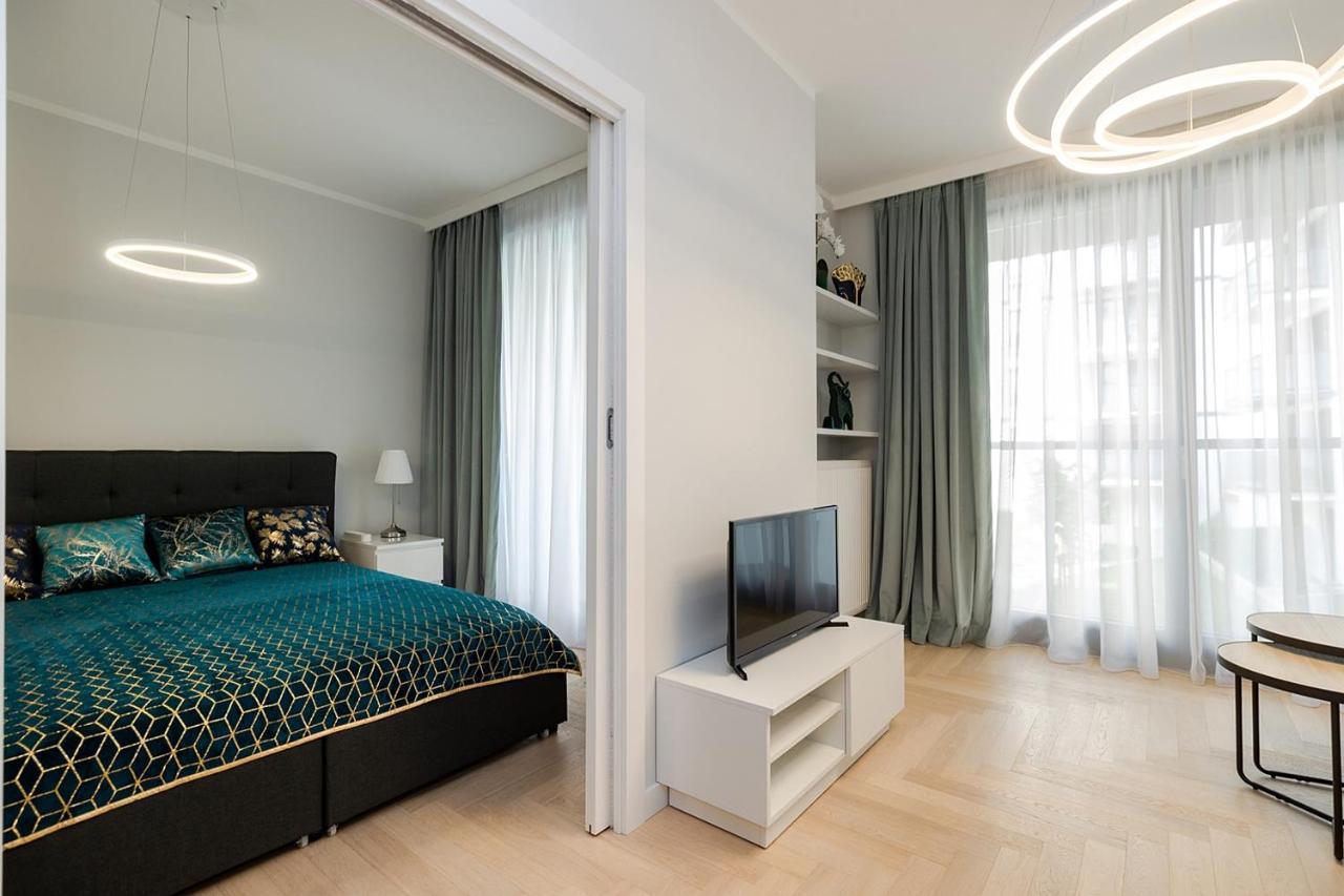 Wola Luxe Apartment Warschau Exterior foto